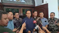 Bakal Calon Presiden Partai NasDem Anies Baswedan di Sekretariat Perubahan Jalan Brawijaya X Nomor 46, Jakarta Selatan, Kamis (7/9) (Lydia Fransisca/Merdeka.com)