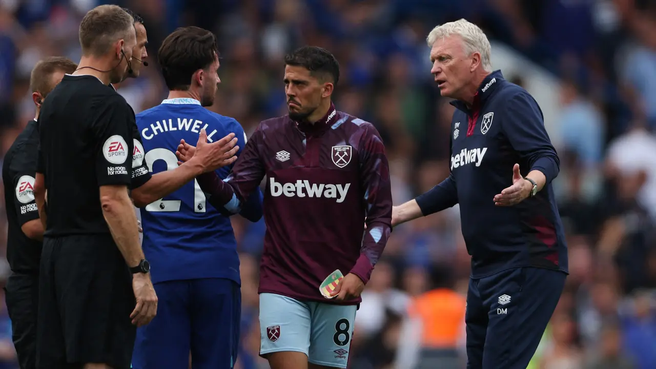 Foto: Ekspresi Pelatih di Pekan ke-6 Liga Inggris, Arteta Tutup Muka Hingga Pep Santai Kaya di Pantai