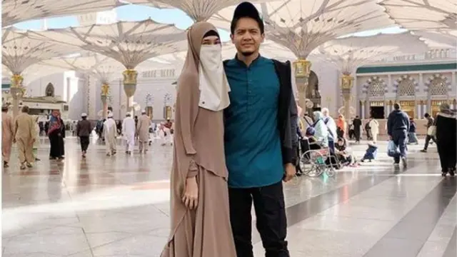 Dhini Aminarti-Dimas Seto