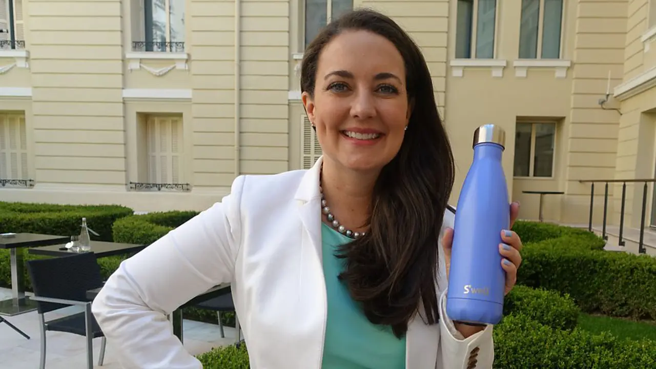 Sarah Kauss CEO S'well (BBC)