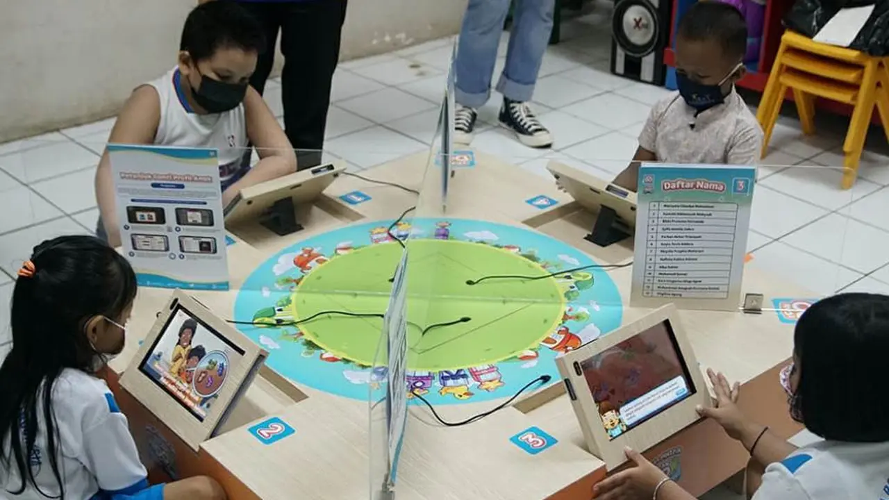 Edugame Karya Anak Bangsa Juarai MIT Solve