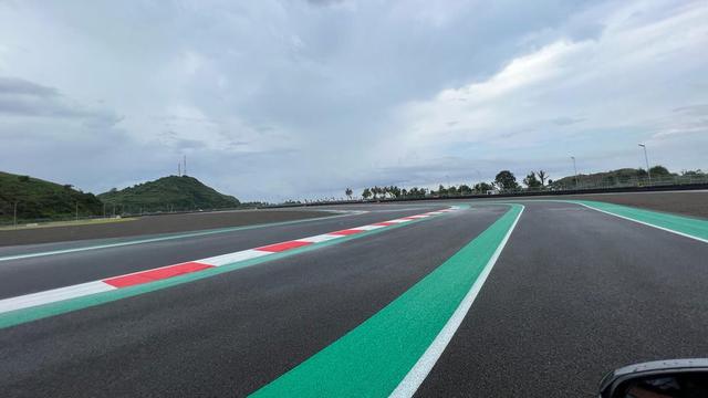 Mobil Safety Car di Sirkuit Mandalika