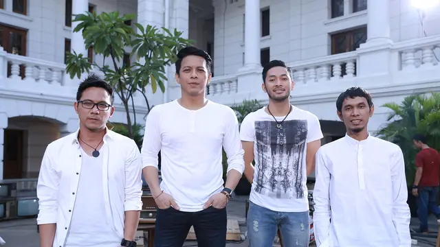 [Bintang] Ariel dan Uki NOAH