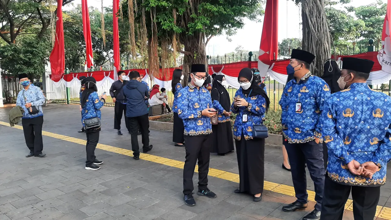 ASN DKI Jakarta telat mengikuti Upacara HUT ke-77 RI