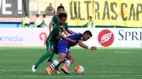 M. Hargianto, Bhayangkara Surabaya United kandaskan perlawanan Persegres Gresik United 1-0. (Bola.com/Fahrizal Arnas)