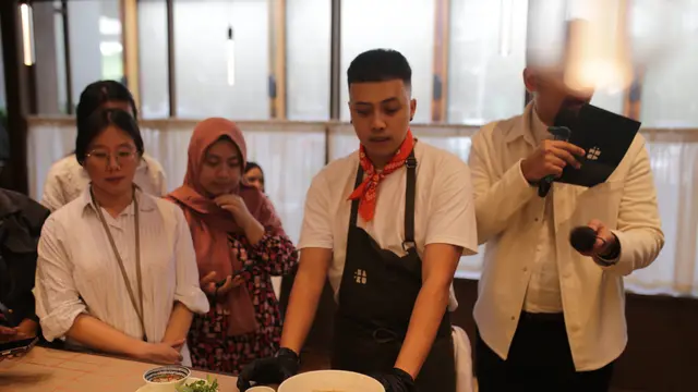 Nostalgia Kekayaan Budaya Asia Lewat Kuliner Hasil Racikan Chef Wiem