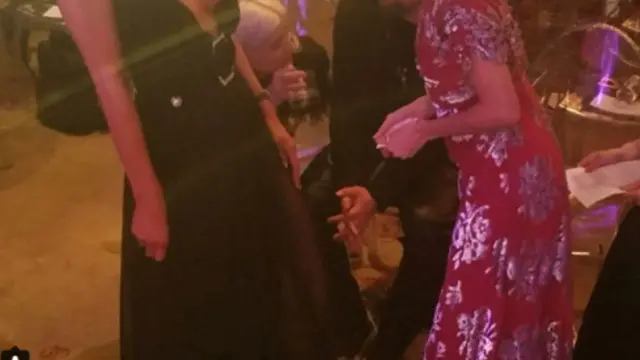 [Bintang] Paris Hilton