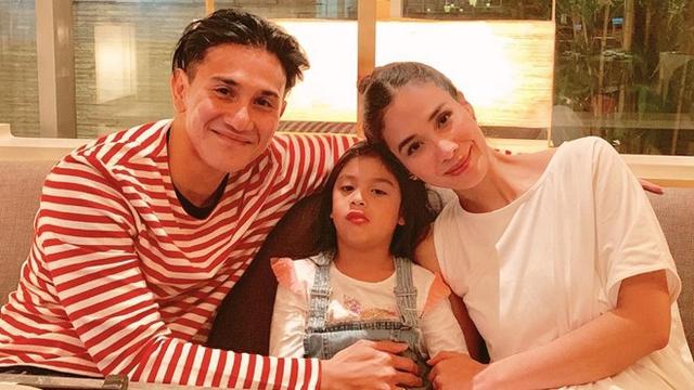 7 Tahun Menikah, Ini 7 Potret Kemesraan Vino Bastian dan Marsha Timothy