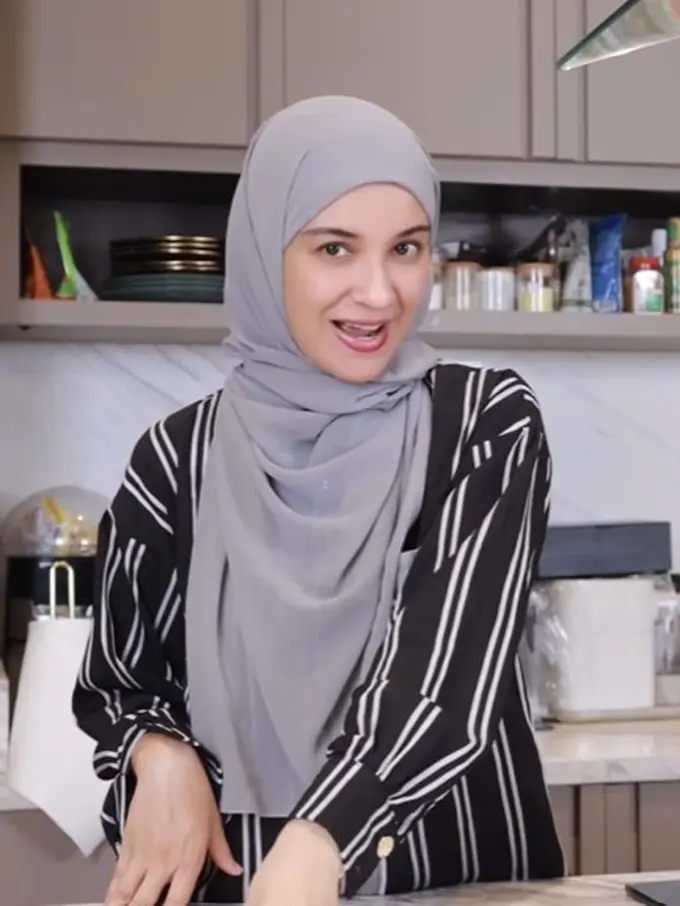 Shireen Sungkar masak (Instagram/shireensungkar)