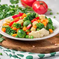 ilustrasi salad sayur/Svetlana Monyakova/Shutterstock