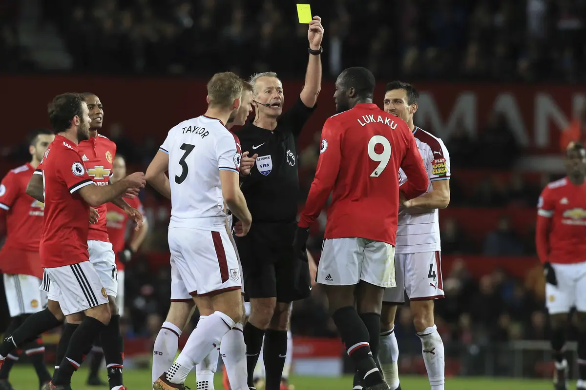 Manchester United, Burnley, Premier League