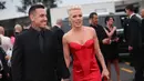 Kabar bahagia kembali datang. Kali ini dari pasangan Pink dan Carey Hart yang sedang menunggu kelahiran anak ke-2 nya. Lewat Twitter dan Instagram, Pink mengumumkan kabar tersebut. (AFP/Bintang.com)