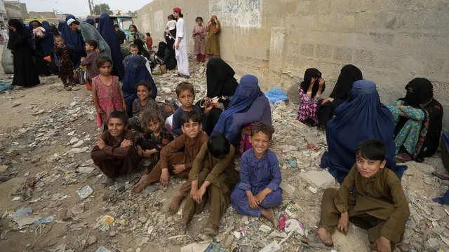 Pakistan mengatakan rencana deportasi 1,7 juta Imigran Afghanistan