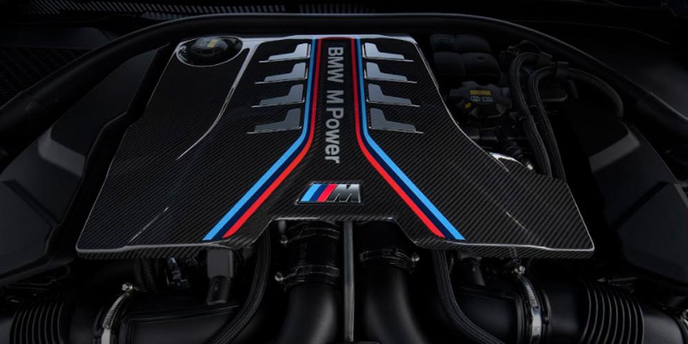 Mesin BMW M8 Competition