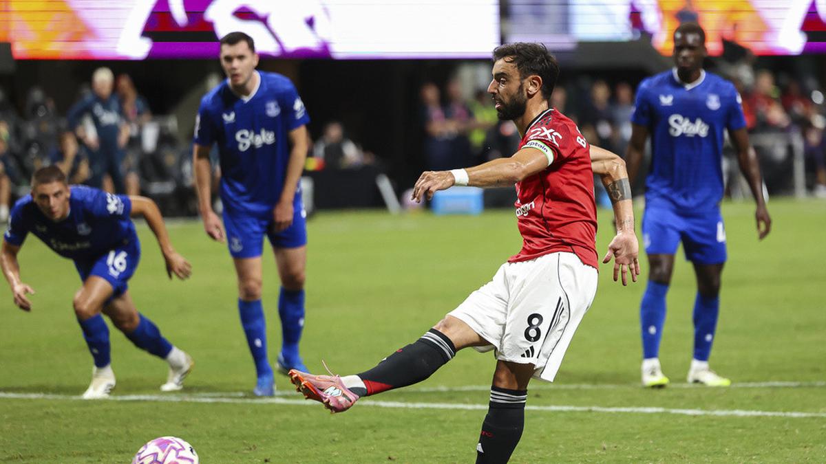 Mumpung Murah, Manchester United Ngotot Ingin Rekrut Kiper Ukraina dari Real Madrid