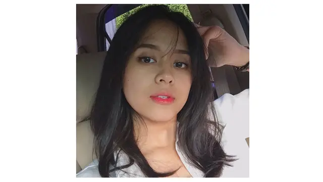 6 Potret Cantik Givina Lukita Dewi, Adik Uus yang Pernah Ikut Miss Indonesia