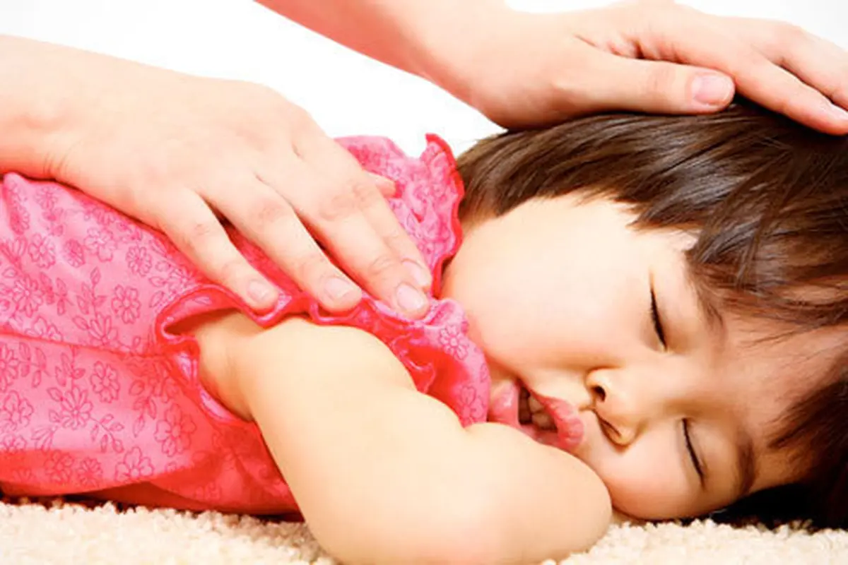 (c) shutterstock