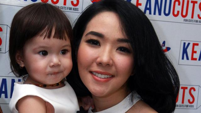 Cerita Gisel Tak Kerepotan Potong Rambut Gempi Showbiz Liputan6 Com