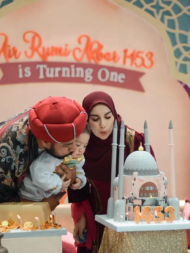 8 Momen Ulang Tahun Baby Air, Anak Irish Bella dan Ammar Zoni Berkonsep Timur Tengah