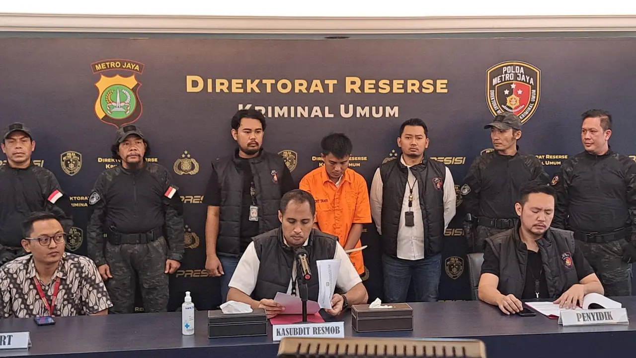 Polda Metro Jaya mengungkap sindikat perampokan spesialis minimarket, Senin (29/5/2023).