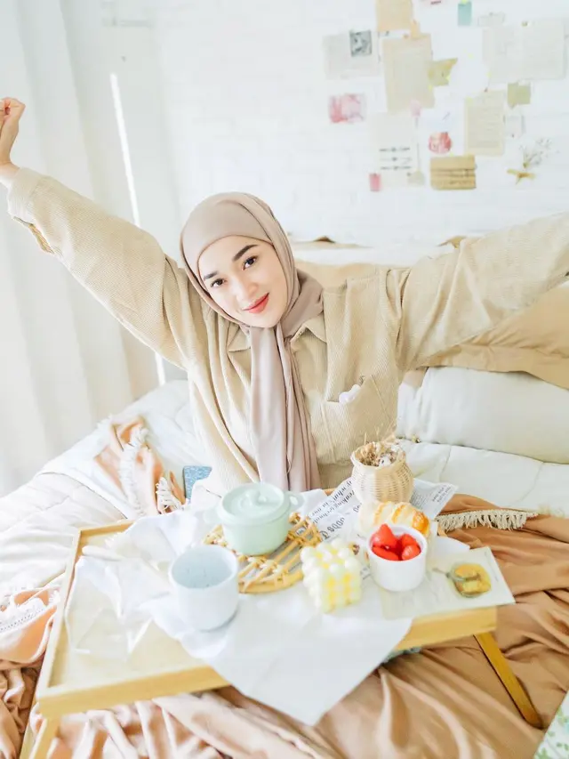 7 Potret Terbaru Ririe Fairus Mantan Istri Ayus Sabyan, Disebut Makin Menawan