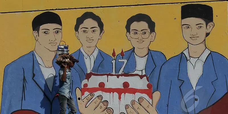 Kenang 17 Tahun, Mural Tragedi Mei 98 Terpampang di Depan Kampus Trisakti