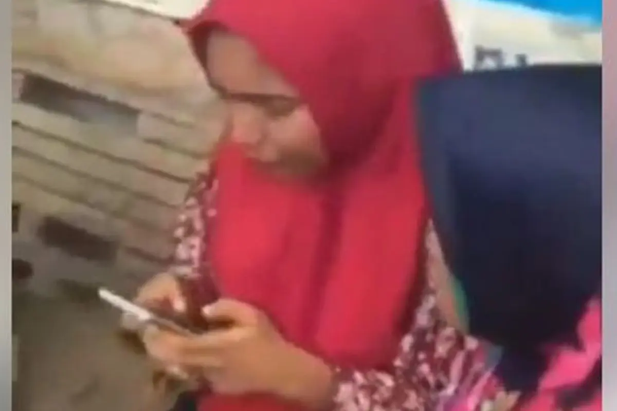 [Bintang] Jadi Korban Perampokan, Ibu Ini Masih Sempat Narsis Sambil Nangis