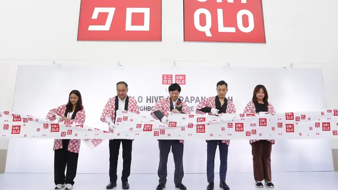 Opening Store UNIQLO