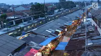 Potret Senja di Pasar Kemiri Muka