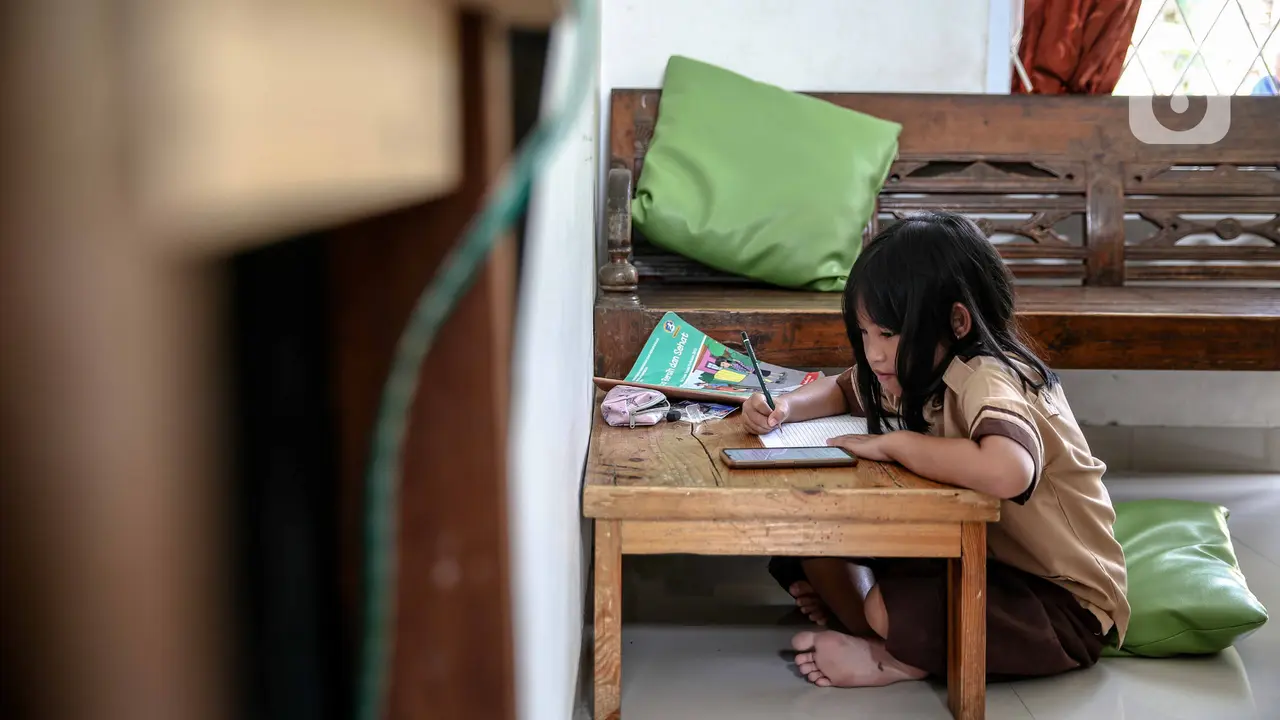 FOTO: Perbaikan Sistem Pembelajaran Jarak Jauh