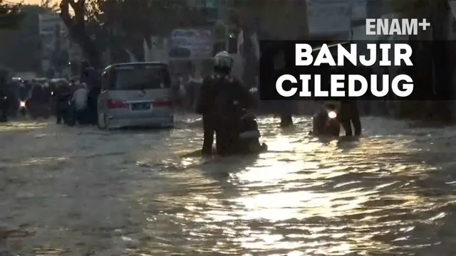 Banjir masih menggenang puluhan rumah di Ciledug Indah 1 dan 2, Kota Tangerang, Banten. Sedikitnya 105 warga mengungsi.