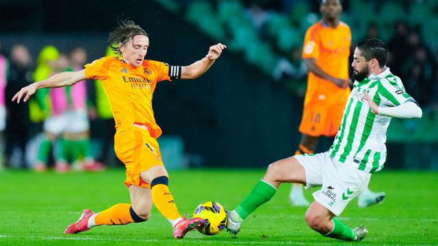 Foto: Isco Sang Mantan yang Jadi Mimpi Buruk, Real Betis Pecundangi Madrid di Liga Spanyol