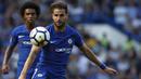 Cesc Fabregas. Gelandang tengah Spanyol ini memperkuat Chelsea selama 5 musim mulai 2014/2015 hingga 2018/2019 usai didatangkan dari Barcelona. Tampil dalam 198 laga dengan torehan 22 gol dan 57 assist, ia menyumbang 2 trofi Premier League, 1 Piala FA dan 1 Piala Liga. (AFP/Ian Kington)