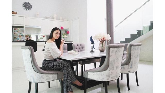 7 Penampakan Isi Rumah Citra Kirana Serba Warna Putih Hot Liputan6 Com