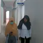 Ibu sang bayi terjerumus jadi pecandu sabu gara-gara menampung teman suaminya di rumah mereka. (Liputan6.com/Rajana K)