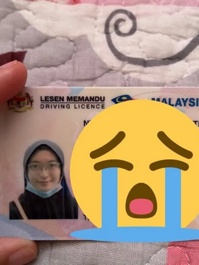 cewek lupa lepas masker saat foto SIM