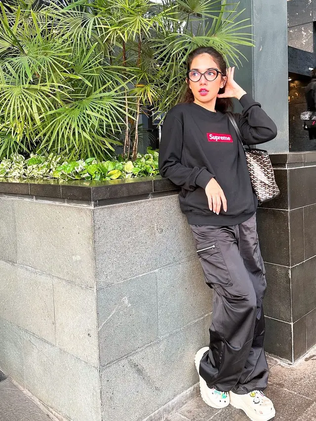 Ussy Sulistiawaty (Instagram/ussypratama)