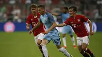 Gelandang Manchester City Pensiun Dini