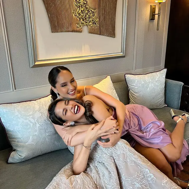 6 Potret Cinta Laura Menikah di Web Series Terbarunya, Bak Pengantin Sungguhan