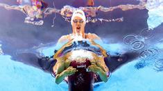 Perenang Jepang, Rie Kaneto berlomba di nomor 200m gaya dada putri Kejuaraan Dunia Akuatik 2015 di Kazan, Rusia. (6/8/2015). (AFP Photo/Francois Xavier Marit)