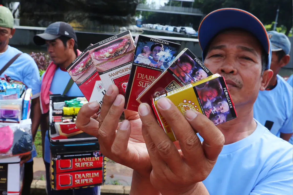 20160531-Pedagang-Rokok-Jakarta-Angga-Yuniar