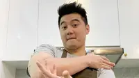 Chef Arnold Punya 1.000 Nama Panggilan Sayang, Ini Daftar Lengkapnya