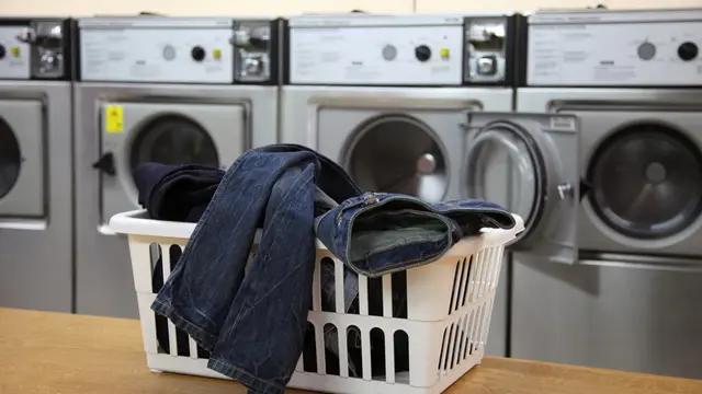 Waspadai 3 Hal Ini Ketika Mencuci Baju Dengan Mesin Cuci