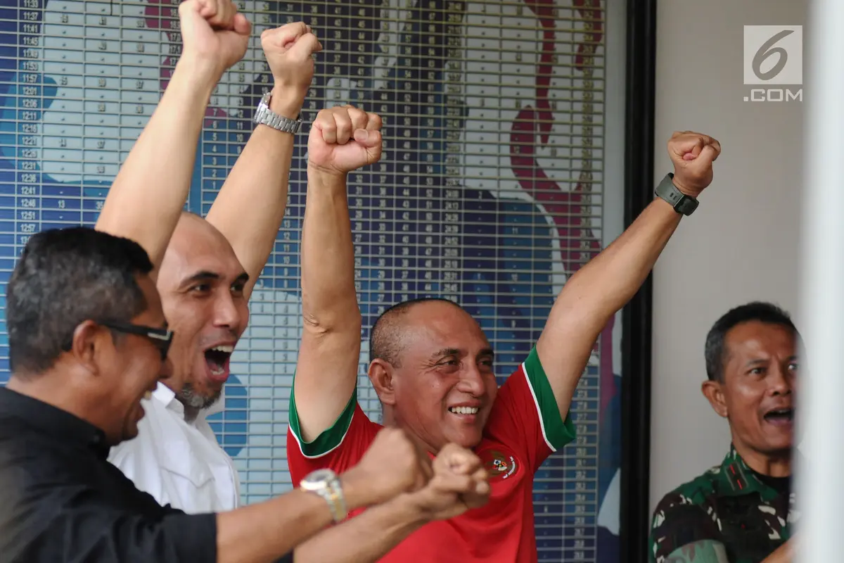 Ekspresi Tegang Timnas U-16 Saat Nobar Laga Indonesia U-19 Lawan Brunei