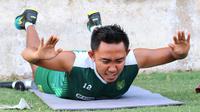 Kapten Persebaya, Rendi Irwan. (Bola.com/Aditya Wany)