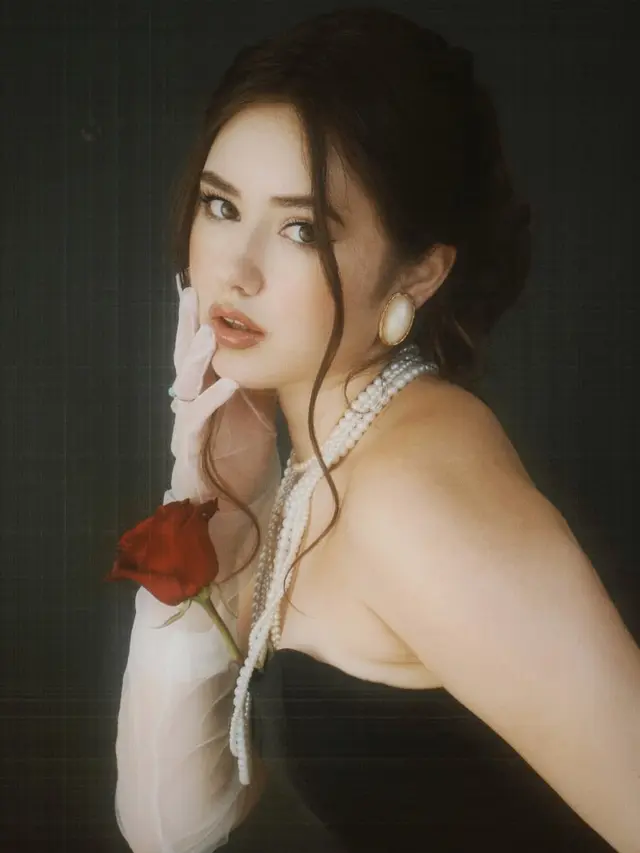 Sederet Fakta dan Profil Vika Kolesnaya, Model Asal Belarus yang Sedang