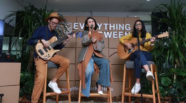 Andien Gaet Endah N Rhesa Ciptakan Lagu Tentang Hidup News Entertainment Fimela Com