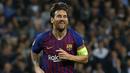 Suatu ketika Barcelona datang menawarkan bantuan pengobatan untuk Messi dengan memberikan hormone pertubuhan secara berkala. Usaha Barca menuai hasil usai Messi memberikan banyak gelar ke lemari tropi Barcelona. (AFP/Ian Kington)