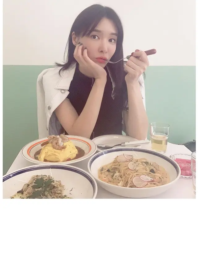 7 Pesona Lee Somin, Artis Korea Selatan yang Idolakan Hotman Paris