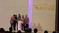 Wakil Presiden RI, Jusuf Kalla, saat membuka secara resmi pameran GAIKINDO Indonesia International Auto Show (GIIAS) 2016 di Indonesia Covention Center (ICE), BSD, Kamis (11/8/2016). (GAIKINDO)